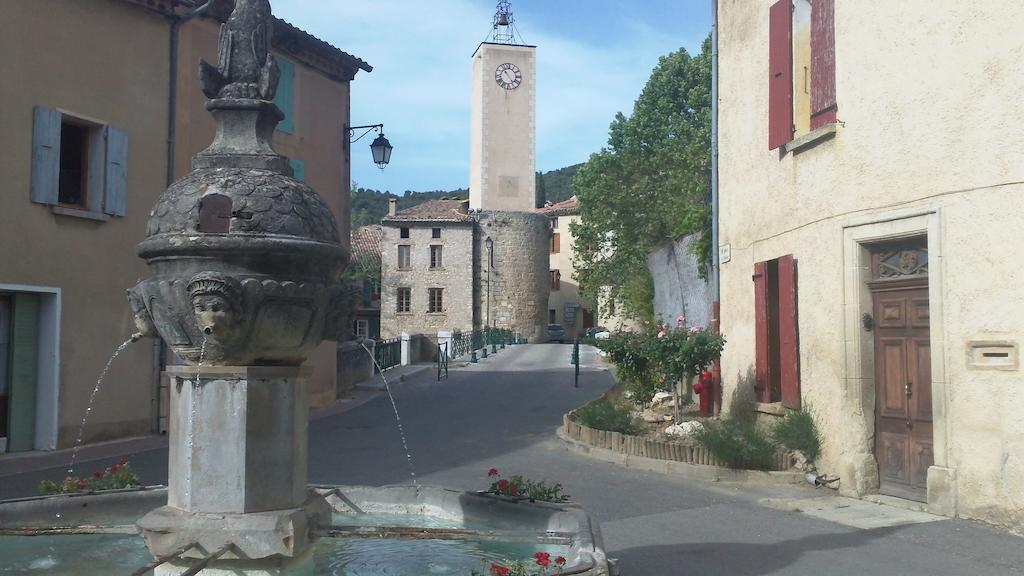 L'aubepine * Mollans-sur-Ouveze